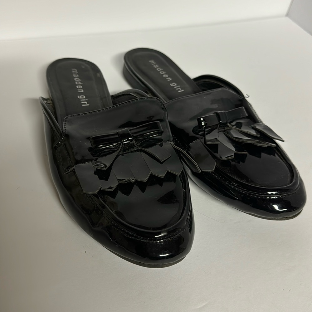 MADDEN GIRL PATENT MULE MUST HAVES